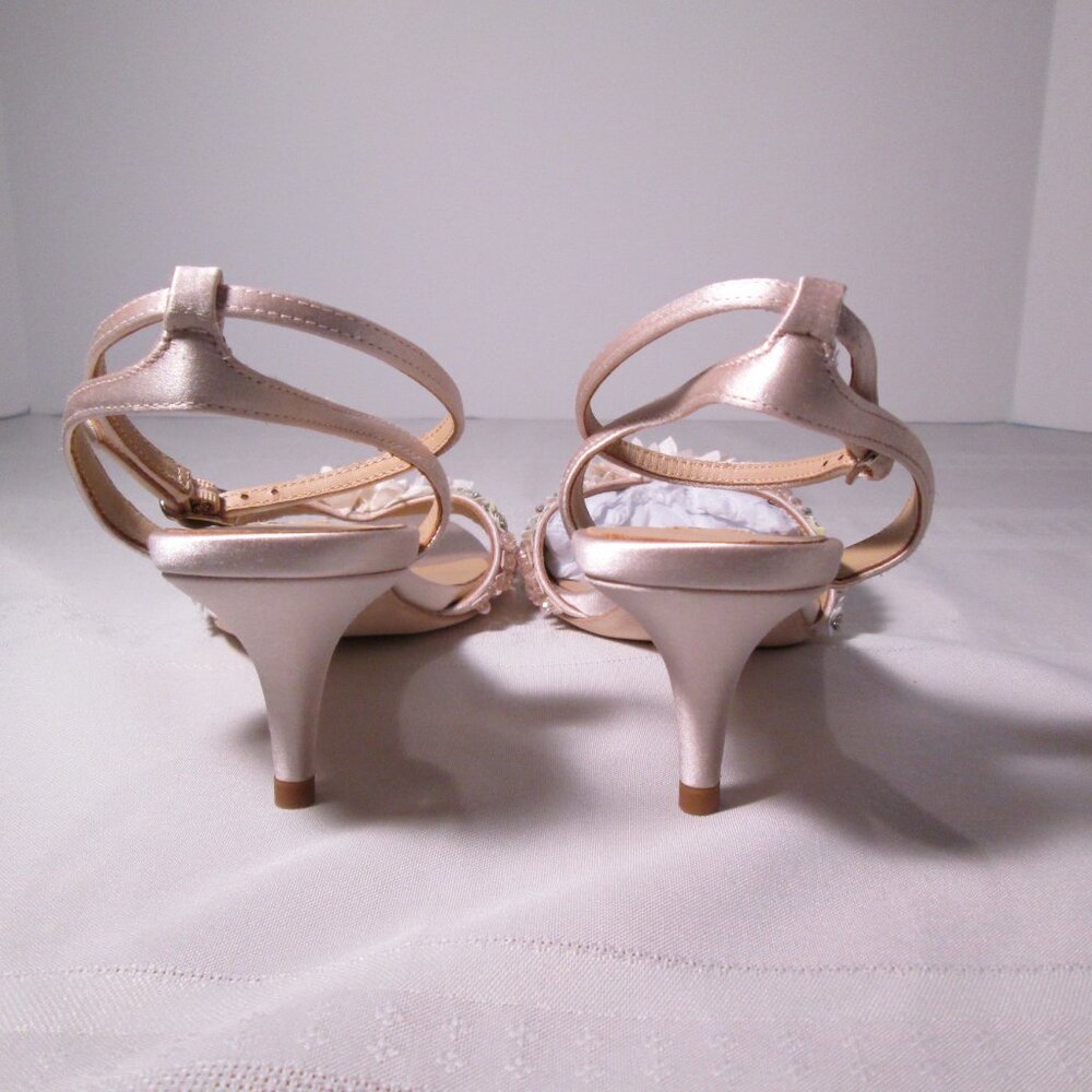 🌸 Badgley Mischka Embellished Satin Ankle-Strap Heels 🌸 - Picture 7 of 7